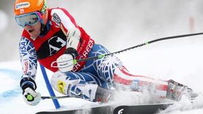 Najboljši veleslalomist lanske sezone Američan Ted Ligety je dobil prvo tekmo na