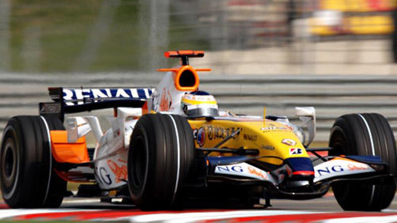 GianCarlo Fisichella je opomnil Bernieja Ecclestona, kdo je prvi zmagal z zmagov