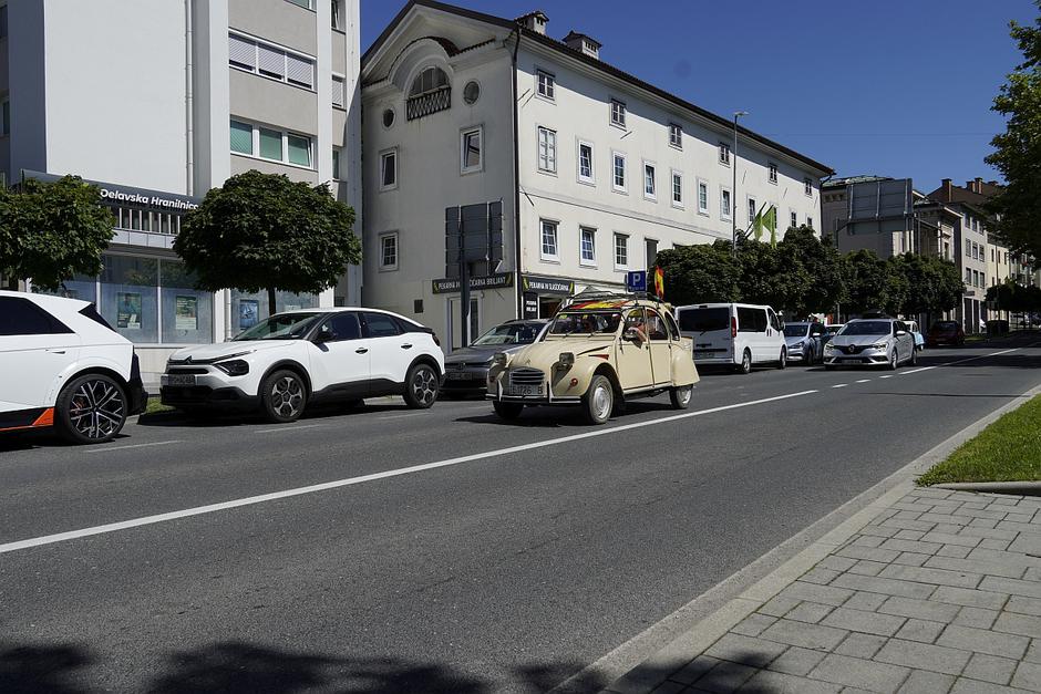 Svetovno srečanje citroën 2CV spaček Postojna | Avtor: Matija_Janežič