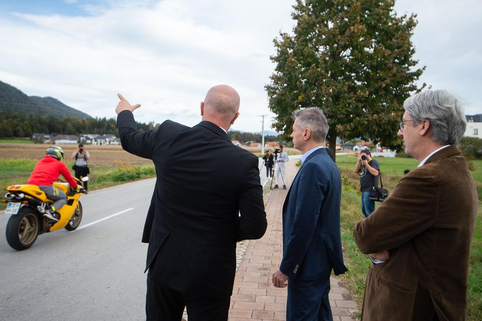 Vlada na obisku v Braslovčah | Avtor: Anže Petkovšek