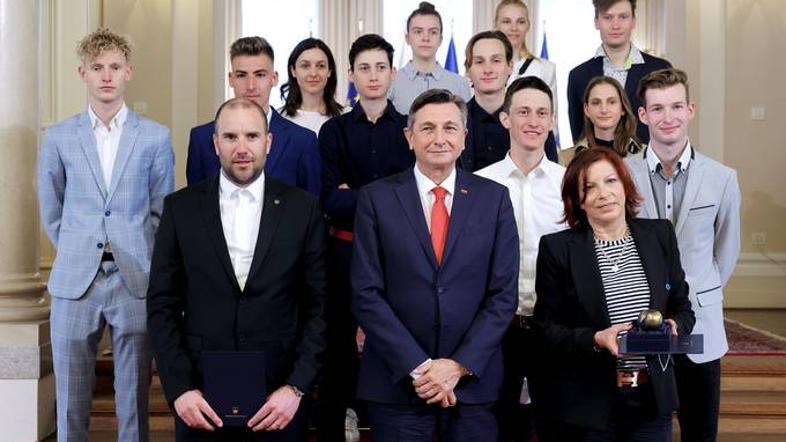 Jabolko navdiha,  Državni panožni nordijski center Kranj, Borut Pahor, Mirjam Bizjak, Uroš Zupan