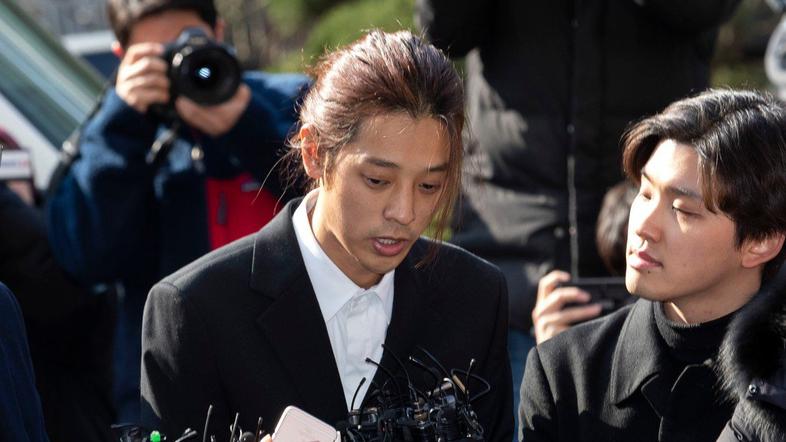 Jung Joon Young