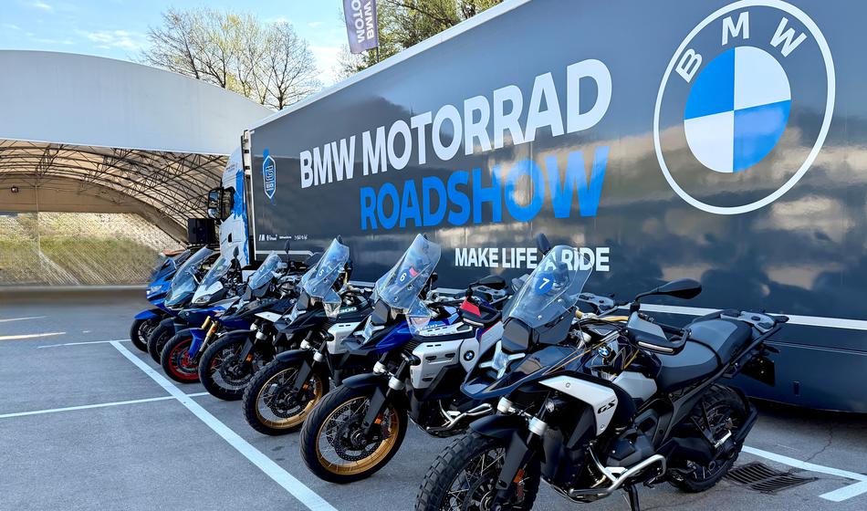 Velik dan za BMW Motorrad: predstavljeni novi modeli in presenečenje z BMW F 450 GS