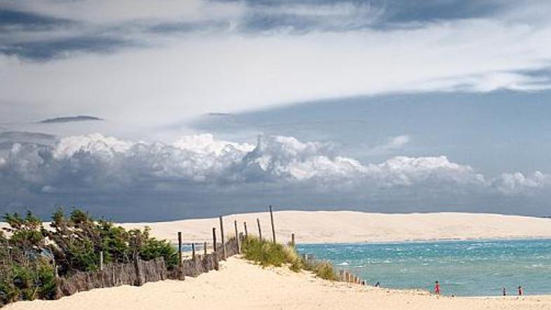 Cap Ferret blizu Boredauxa v Franciji ima vzdevek "Sahara na morju".