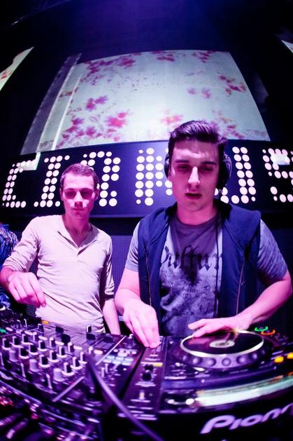 Shermanology razplesal Cirkus