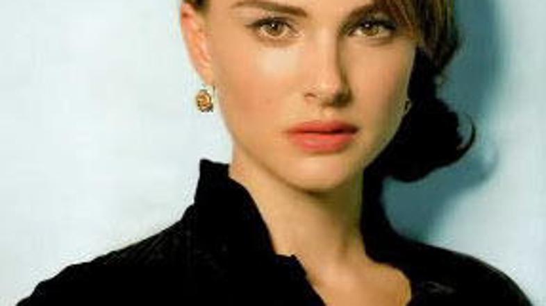 Natalie Portman priznava, da imajo vloge, ki jih igra, močan vpliv nanjo.