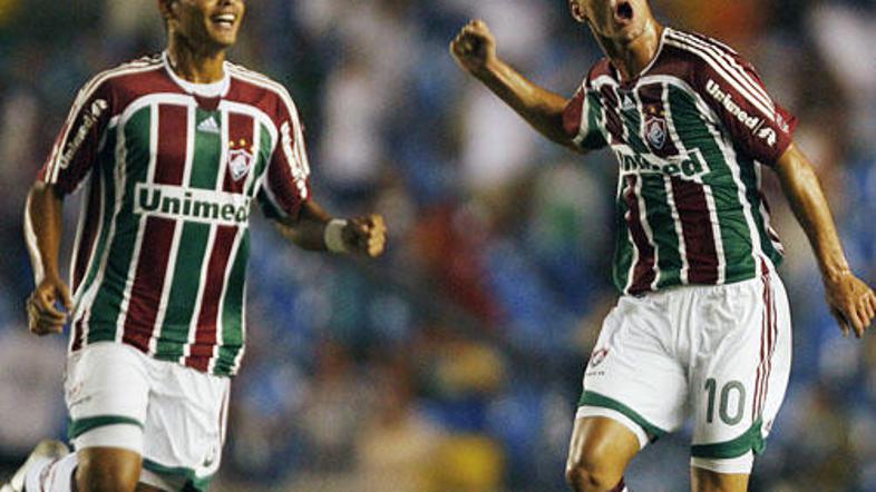 Thiago Neves (desno) bo zapustil vrste Fluminenseja in se preselil v Hamburg.