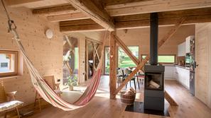 Hiša za pet svobodnih duš OHS