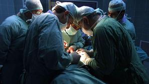 transplantacija kirurg