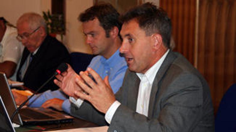 Na seji je bil tudi Franci Žohar iz SVRL s področja lokalne samouprave.