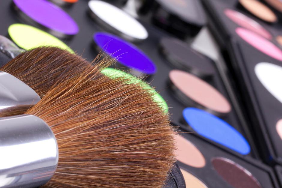 ličila, čopič, ličenje | Avtor: Žurnal24 main