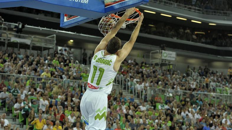 Goran Dragić Slovenija Francija Stožice košarka