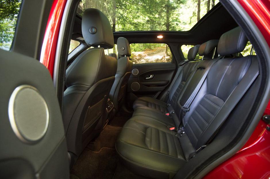 Evoque | Avtor: Anže Petkovšek