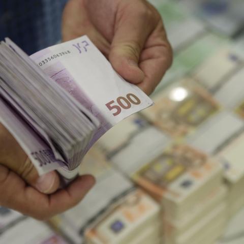 denar, euro, bankovci