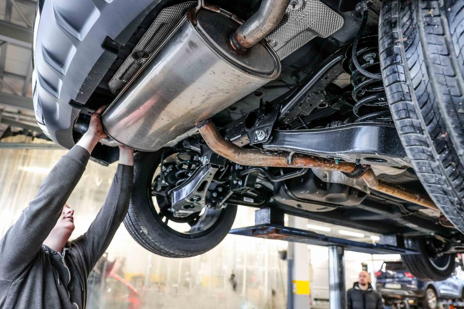 MG servis | Avtor: Saša Despot