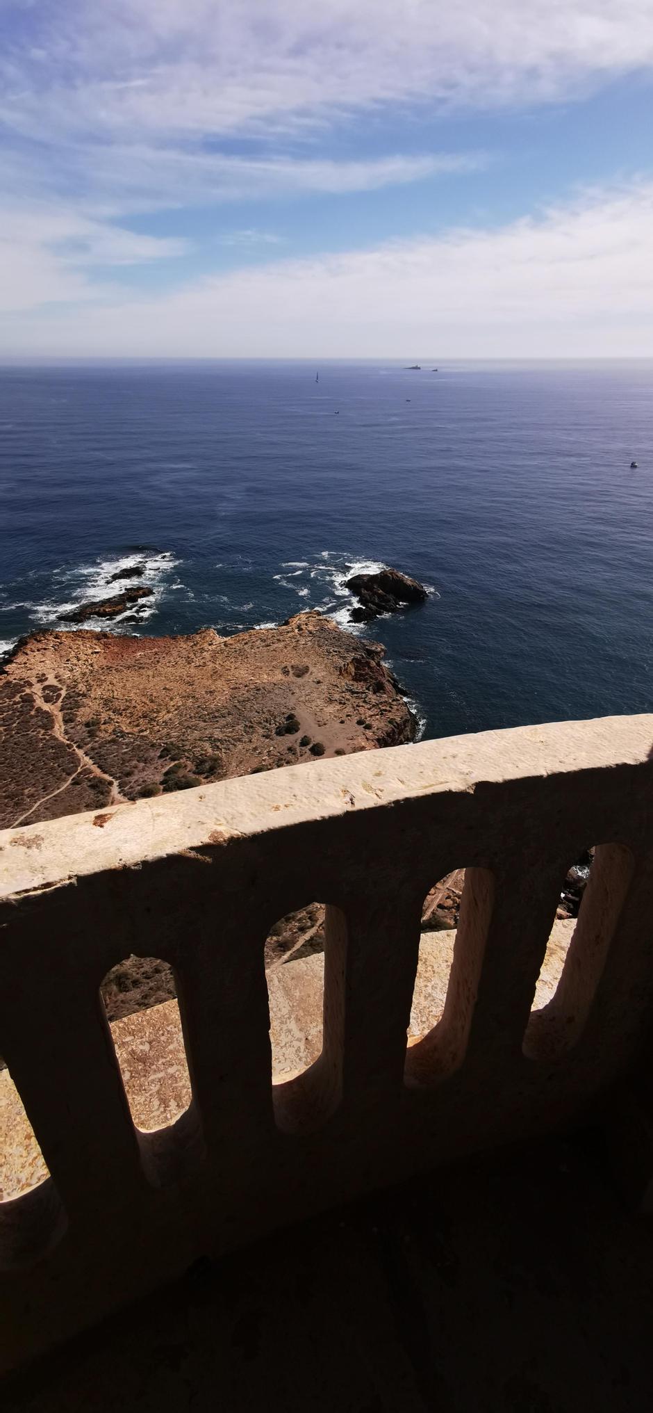 Pogled s svetilnika proti Otoku mravelj, Murcija, Španija | Avtor: Žurnal24 