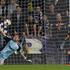 Lionel Messi Iker Casillas gol zadetek strel enajstmetrovka mre%C5%BEa mreza 11-