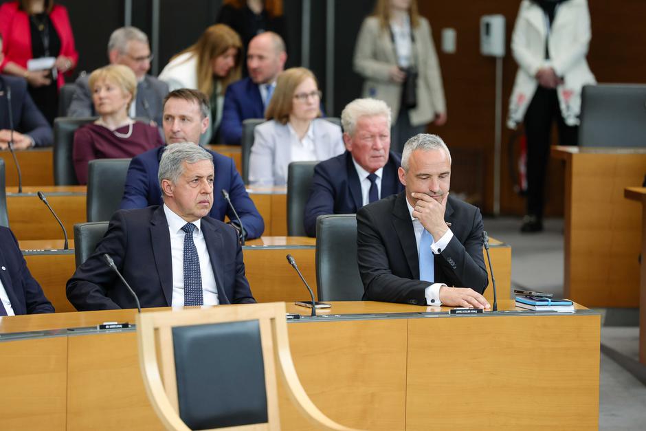 ustanovna seja DZ | Avtor: Saša Despot