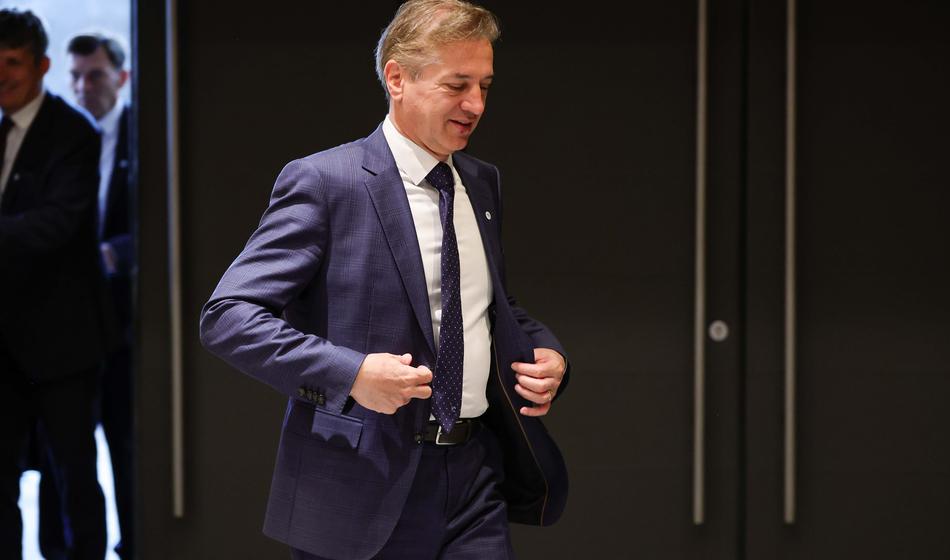 Pirc Musarjeva razkrinkala Goloba