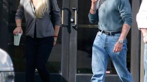 Lindsay in njen oče sta se pred kratkim ponovno zbližala, zatem ko sta bila odtu