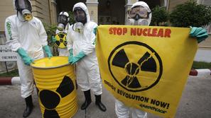 Tako so proti jedrski energiji protestirali na Tajskem. (Foto: Reuters)