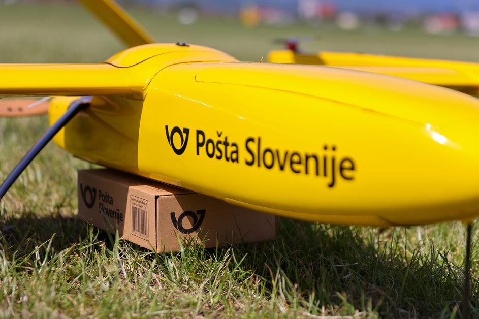 dostava dron Pošta Slovenije