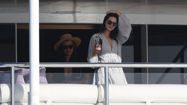 kendall jenner, harry styles