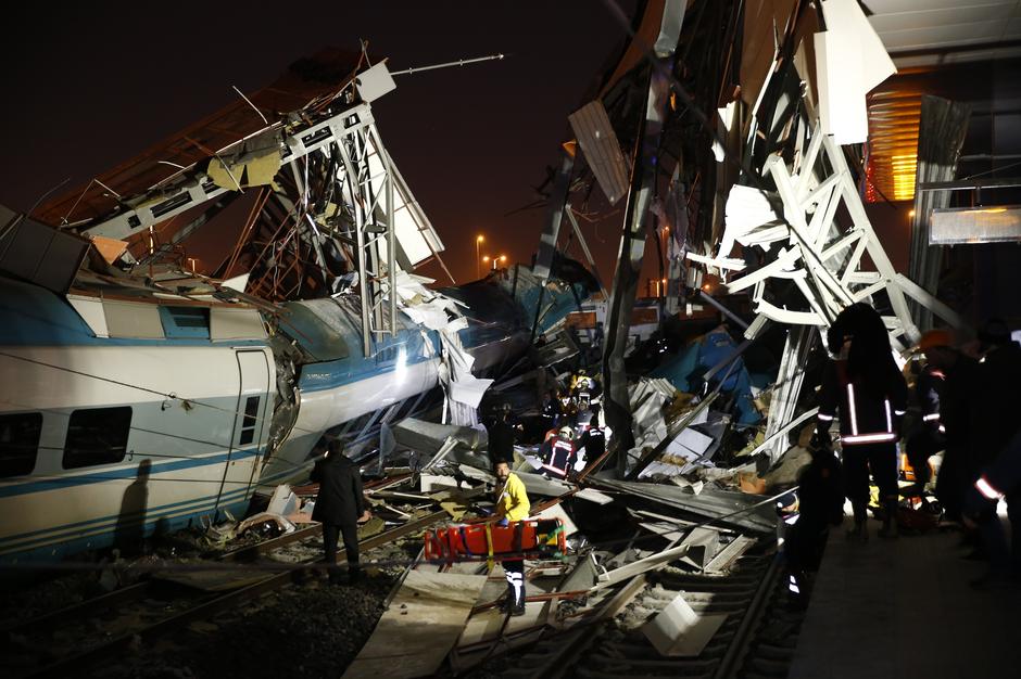 železniška nesreča Ankara | Avtor: Epa