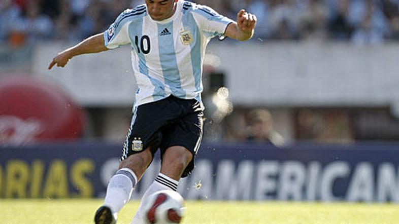 Juan Roman Riquelme se vrača na domače zelenice.