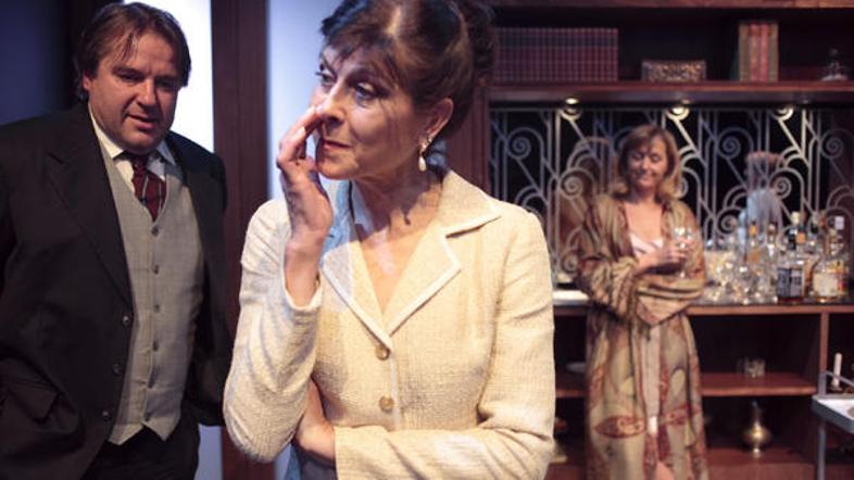 Predstava traja 3 ure in ima en odmor. (Foto: MGL Ljubljana)