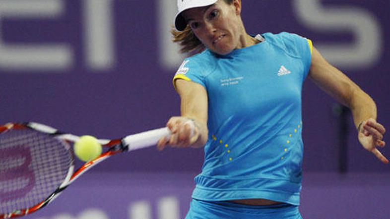 Justine Henin se je za vstop v finale morala kar potruditi, tam pa ni imela večj