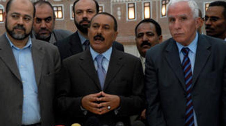 Predstavniki Fataha in Hamasa so za prve neposredne pogovore med skupinama.