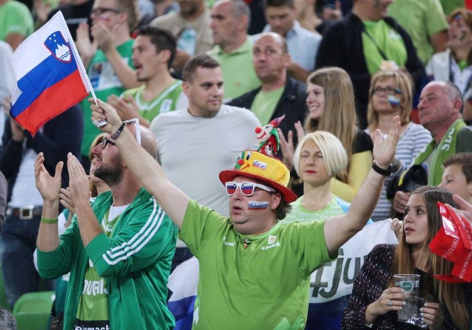 Slovenija Francija EuroBasket četrtfinale Stožice Ljubljana navijači gledalci | Avtor: Saša Despot