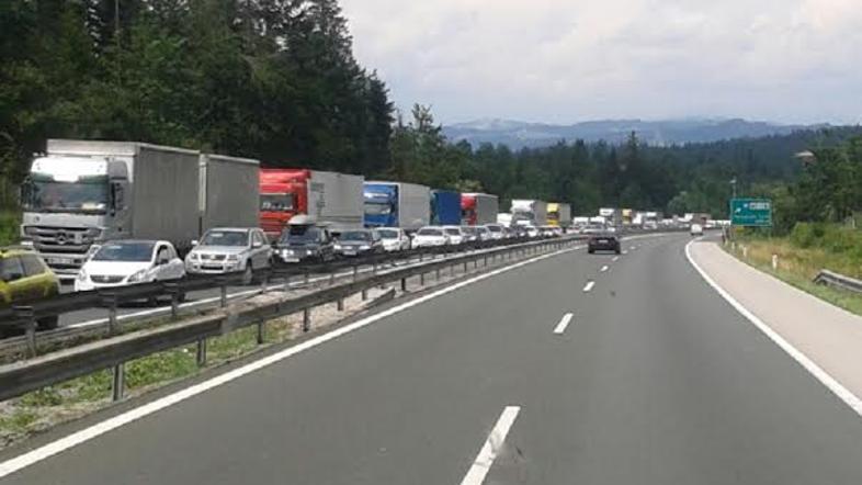 Nesreča na primorski avtocesti