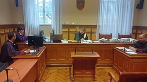 Sodišče-Mesec-Snežič-9.3.2023