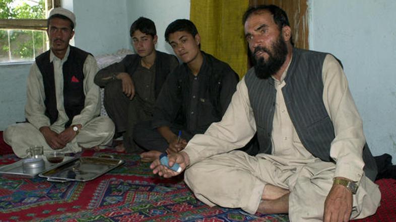 Skoraj vsi izprašani so v intervjujih ponavljali zelo podobne zlorabe – psovanje