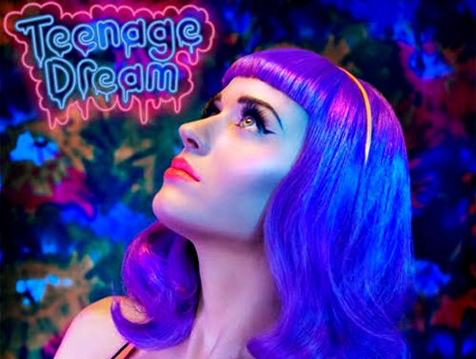 11. mesto: Katy Perry – Teenage Dream (2,2 milijona)