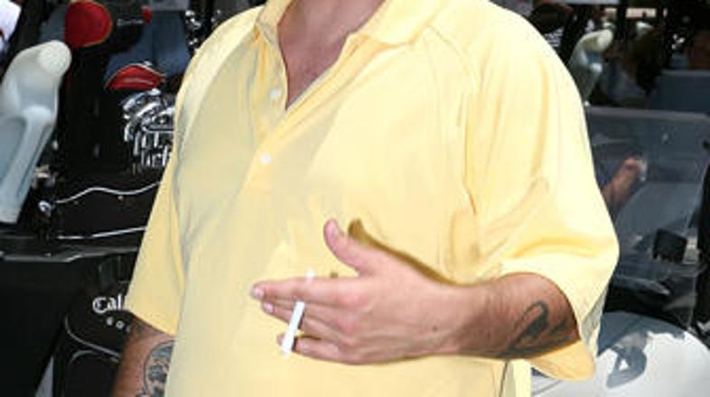 Kevin meni, da mora ženska poskrbeti za kontracepcijo. Foto: Flynet/JLP