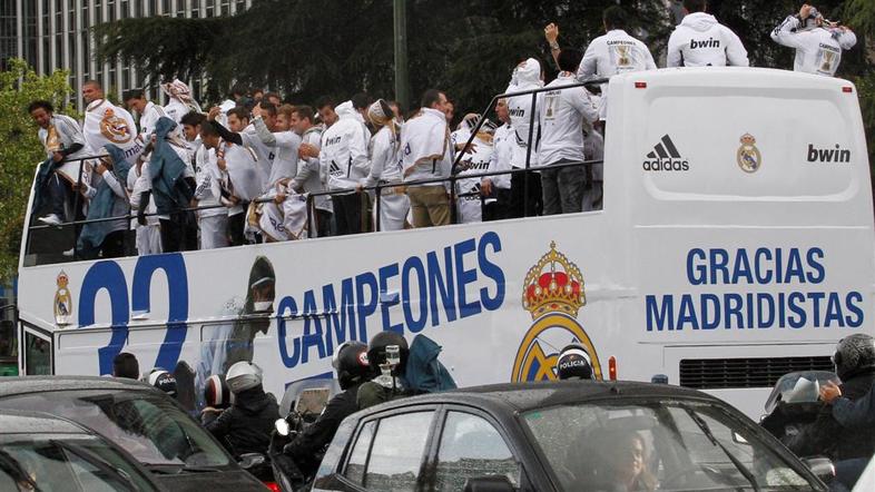 Marcelo Pepe Real Madrid naslov prvaki slavje avtobus