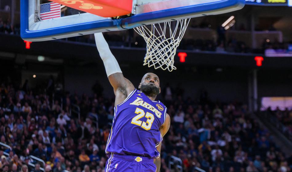 Lakers do pomembne zmage v boju za prednost domačega igrišča