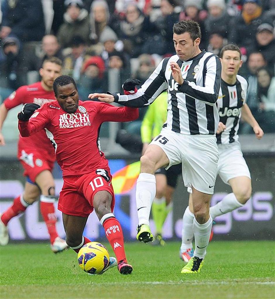 Barzagli Emeghara Juventus Siena Serie A Italija liga prvenstvo | Avtor: EPA