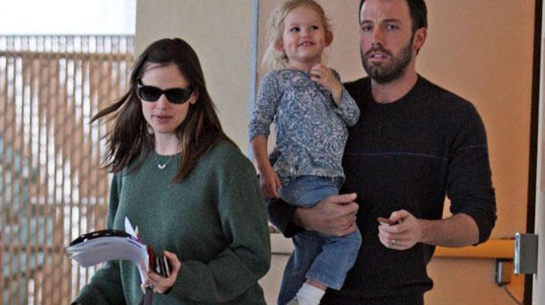 Jennifer ima dovolj Benovega pijančevanja. (Foto: Flynet/JLP)