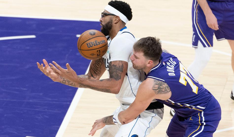 Noro! Številke, ki o menjavi Dončić-Davis povedo vse