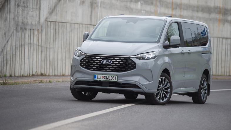 Ford Tourneo