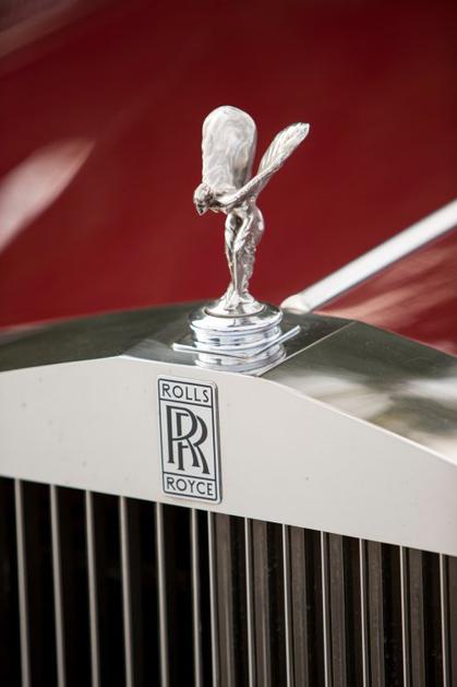 Rolls-royce corniche Jamesa Mayja