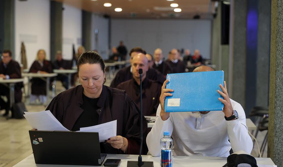 Sodbe v zadevi Kavaški klan: Takšne kazni je izrekel sodni senat
