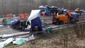 Nesreča tovornjakov na avtocesti Maribor - Šentilj