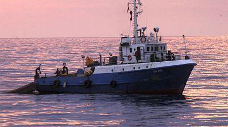 Ladji Riba 1 in Riba 2 podjetja Riba sta mirovali od 1. januarja.