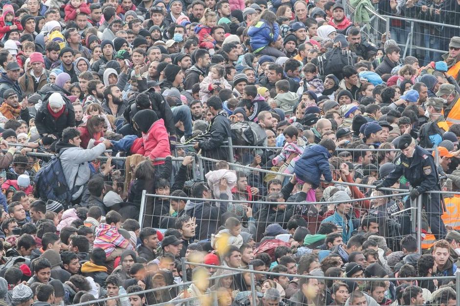 begunci | Avtor: Saša Despot