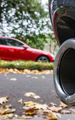 Izpusti, emisije, izpuh, izpušna cev, poraba, gorivo, promet